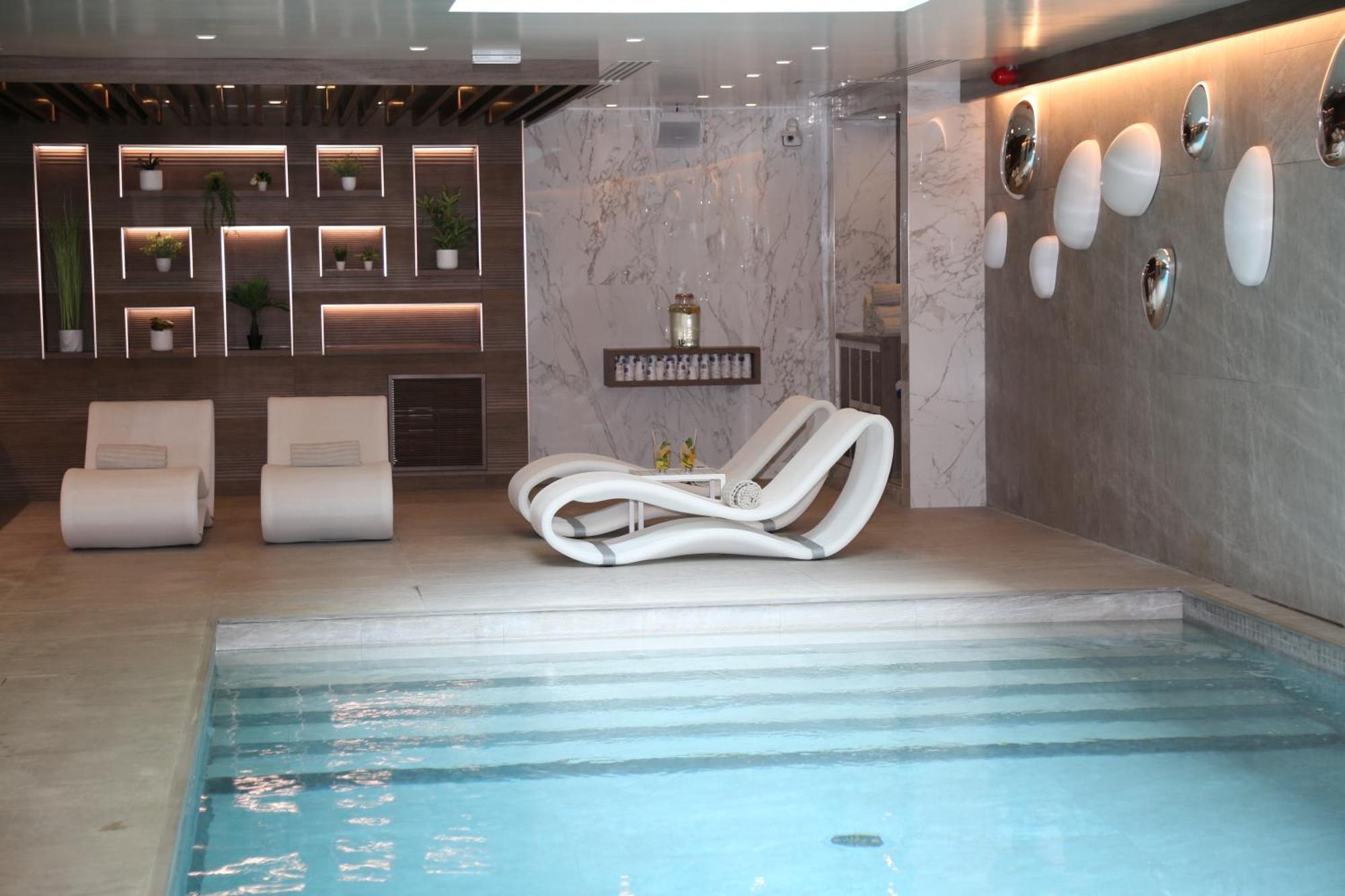 โนโวเทล โดวีล ปลาฌ Hotel โดวีลล์ ภายนอก รูปภาพ
