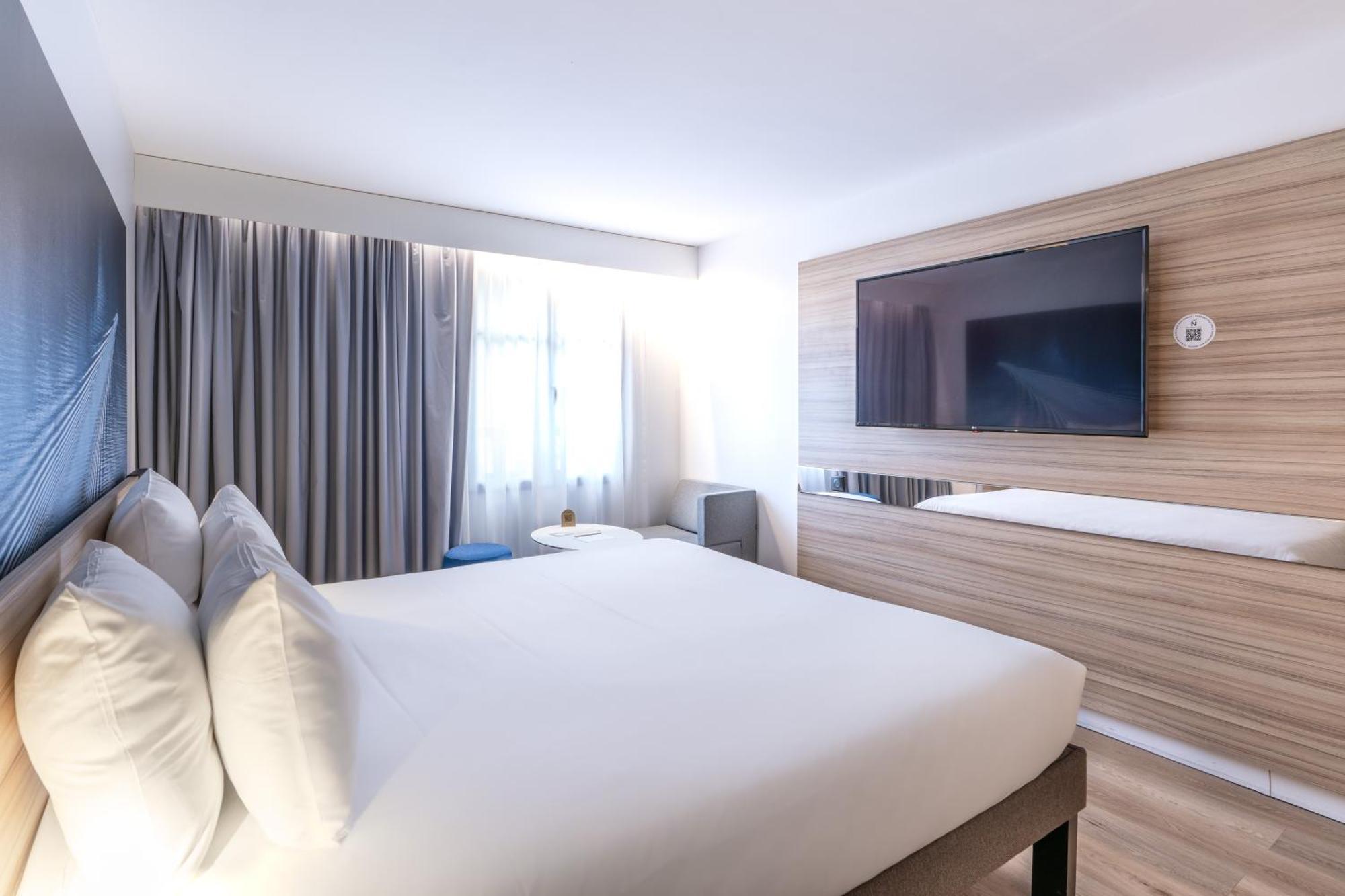 โนโวเทล โดวีล ปลาฌ Hotel โดวีลล์ ภายนอก รูปภาพ
