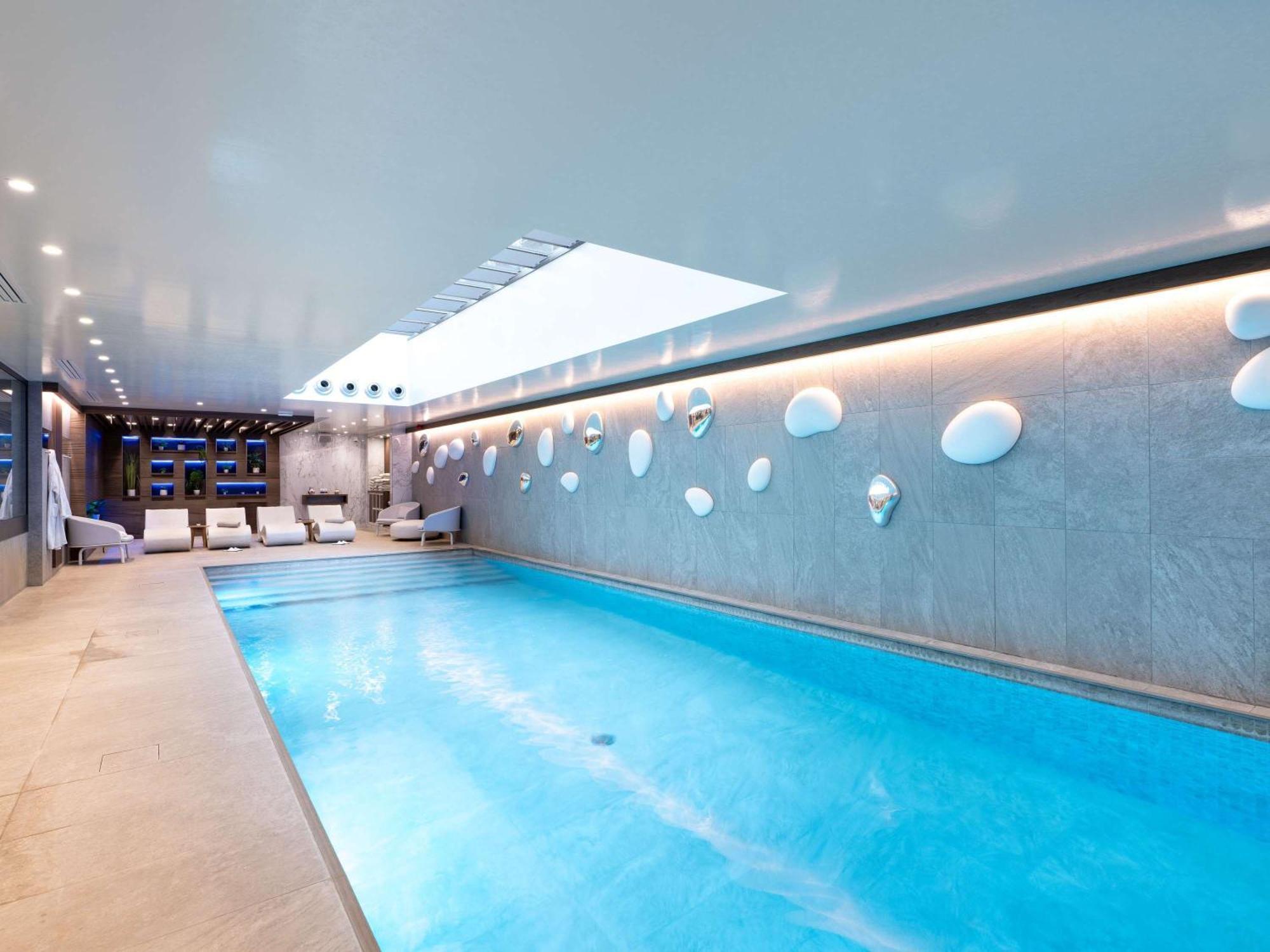 โนโวเทล โดวีล ปลาฌ Hotel โดวีลล์ ภายนอก รูปภาพ
